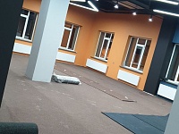 Укладка резинового спортивного покрытия 